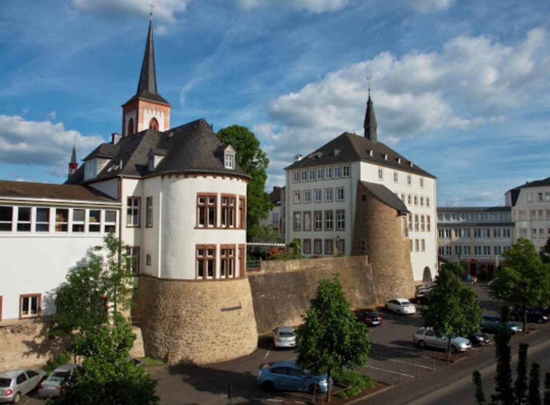 Hotel Zum Simonbraeu Bitburg Esterno foto
