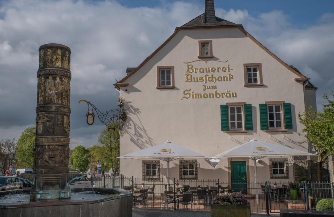 Hotel Zum Simonbraeu Bitburg Esterno foto