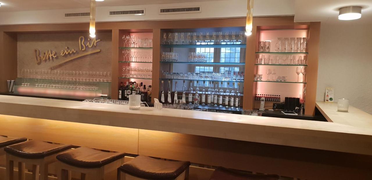 Hotel Zum Simonbraeu Bitburg Esterno foto